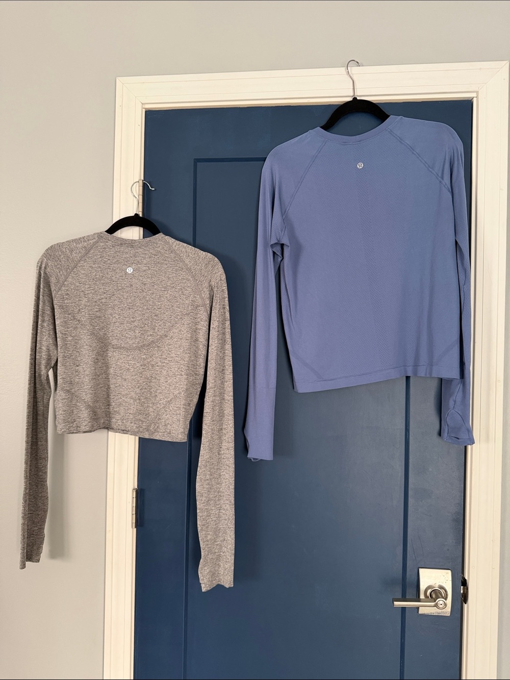 2 lululemon swiftly tops Long Sleeve Athletic - Gray & Periwinkle blue sz 12 euc - Picture 4 of 4